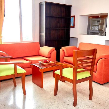 Hotel Torre Del Prado บาร์รังกีญา ภายนอก รูปภาพ