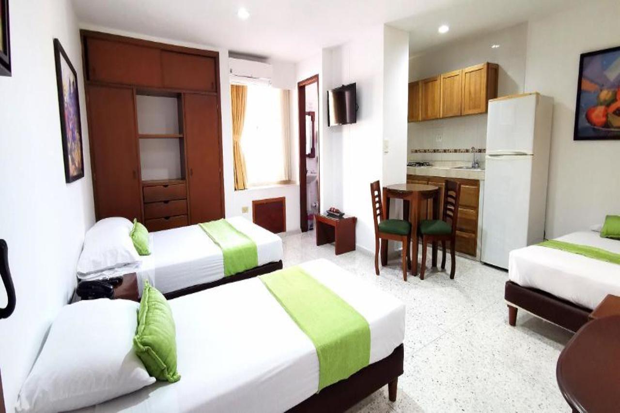 Hotel Torre Del Prado บาร์รังกีญา ภายนอก รูปภาพ